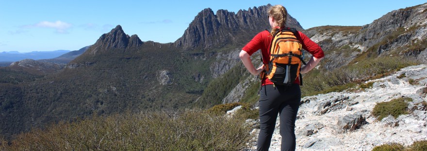 Sapphire looks out at the Cradle Mountain summit from the lookout